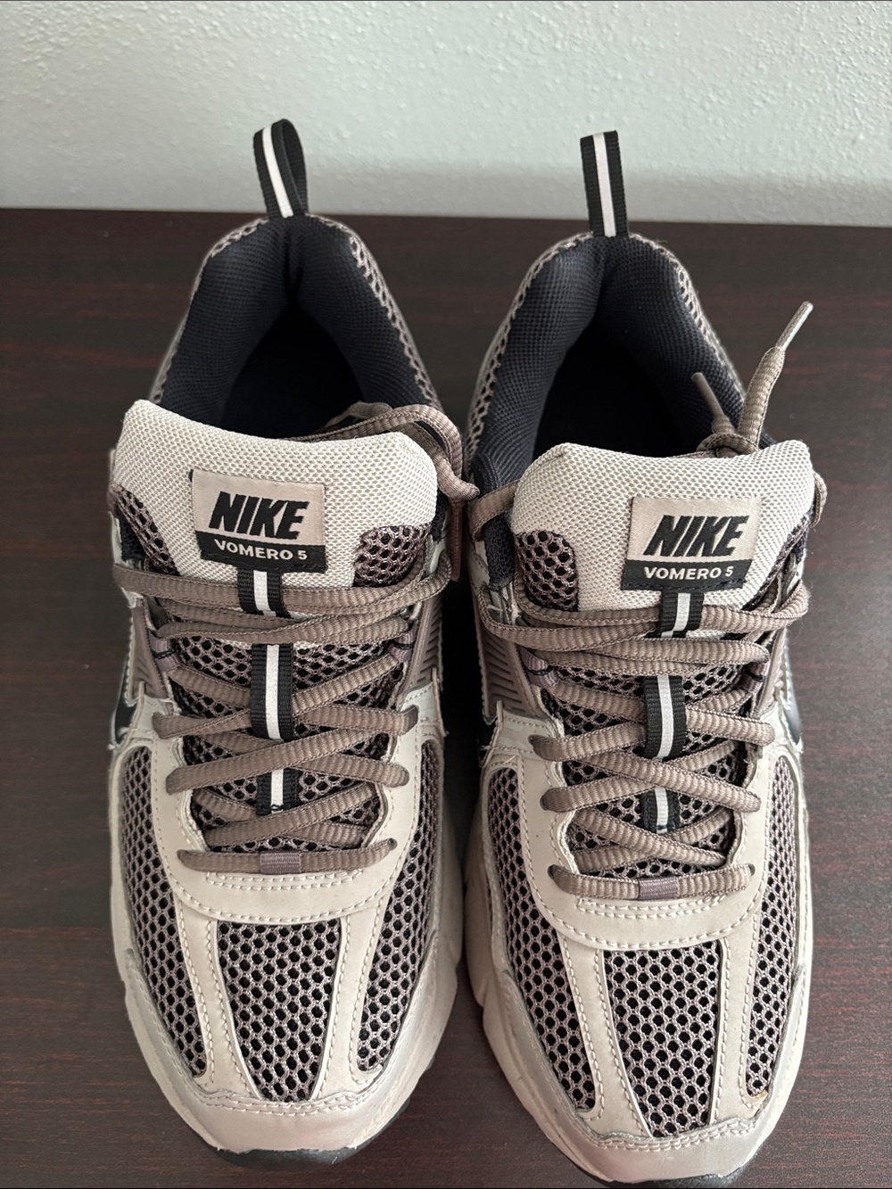 Nike Vomero Kids Beige and Brown Mesh Trail Sneakers - Picture 10 of 12